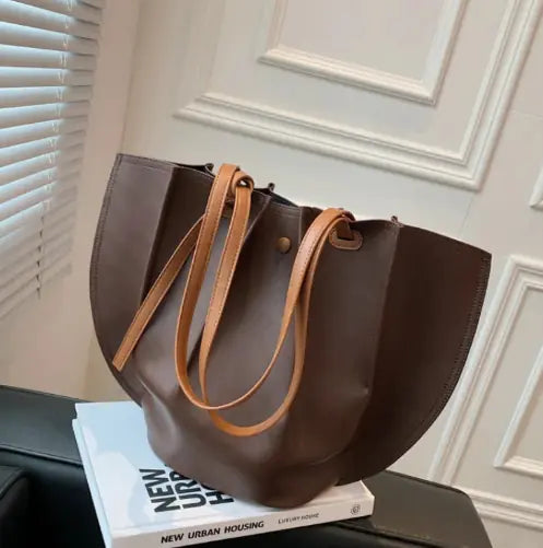 Elaralux Bucket Bag