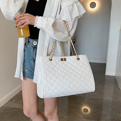 Elaralux Quilted Shoulder Bag